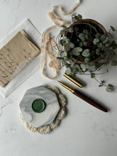 Load image into Gallery viewer, wax stamp leaf