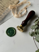 Load image into Gallery viewer, Wax Seal Stamp - Maple Leaf