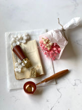 Load image into Gallery viewer, Wax Melting Spoon - Rose Gold and Wood