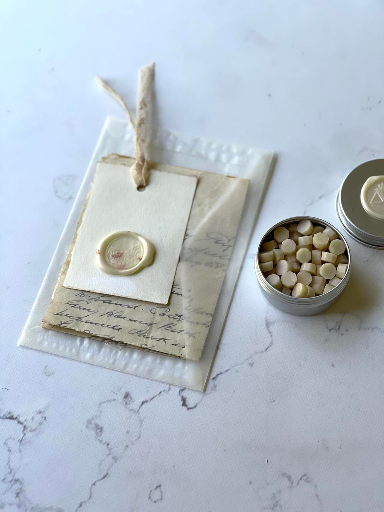 Wax Beadlets - Champagne